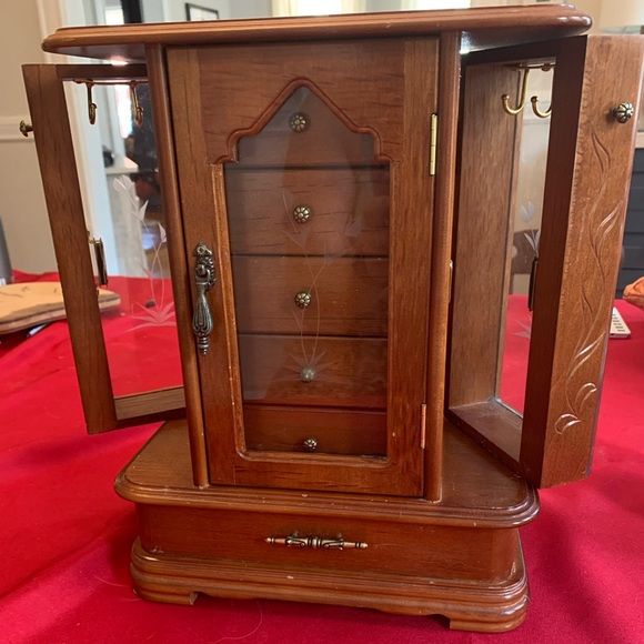 Wooden Jewelry Box - Picture 5 of 11